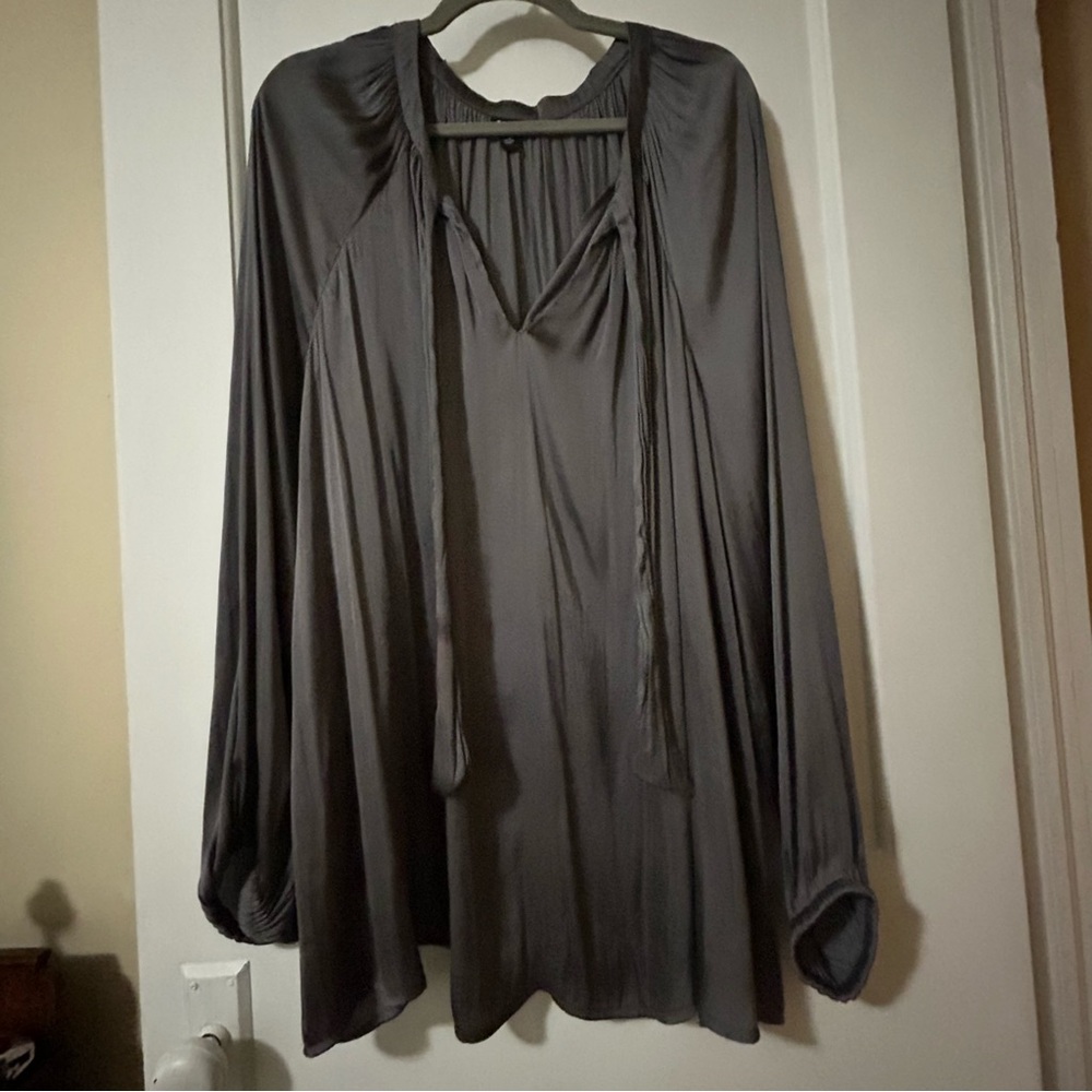Torrid 4 Evening wear blouse Stunning